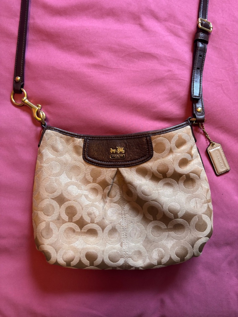 Coach Bag - Picture 2 of 3